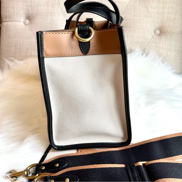 COACH Field Tote 30 With Coach Badge - Picture 4 of 16